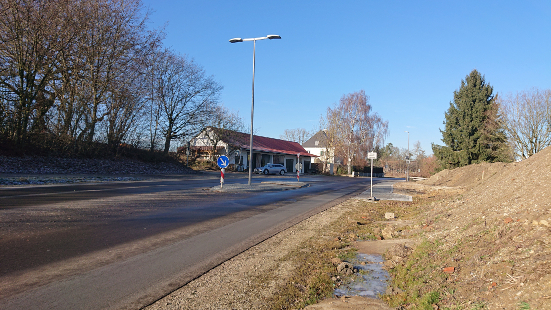 Bild Fußgängerüberweg am Ortseingabne Langenpettenbach